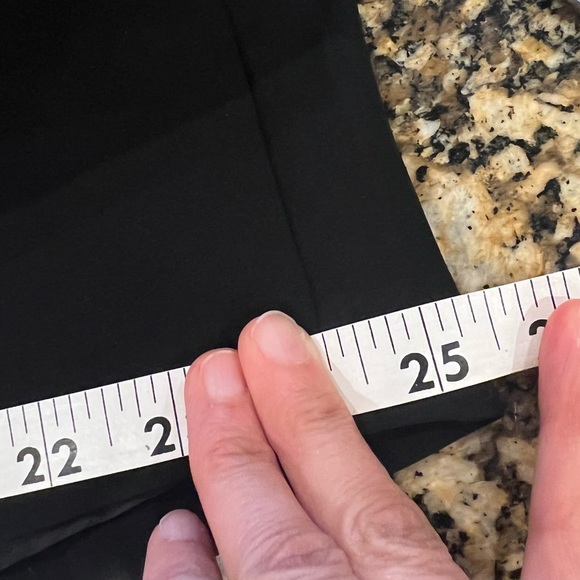 Louis Vuitton Uniform A-line Classic Length Mini Skirt Black Size EU 46 US 14 - Picture 10 of 11